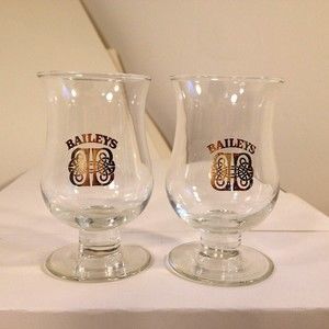 Baileys Irish Cream Gold Celtic Knot Clear (2) Stemmed Shot Glasses Cordial Pair